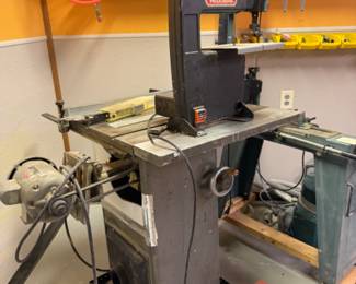 Black and Decker Power Band Saw
