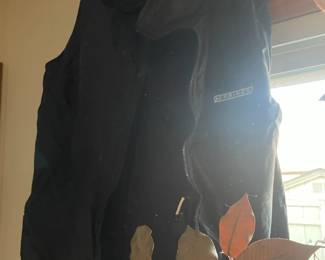 Men's Clothing (Size L-XL) with brands such as: Carhartt, Corvette, Wilson's Leather, London Fog, Pronto Uomo, JJ Cochran, Hajo, Mondo, Breidhor, San Marco, Harley Davidson, Members Only, Structure Collection, Walls, LL Bean, Rocky Leather Hides, Benmans, Mirage Classics, Moosecreek, Ride Techs