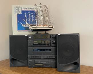 Optimus Mighty Mini Boom Box