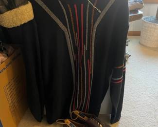 Men's Clothing (Size L-XL) with brands such as: Carhartt, Corvette, Wilson's Leather, London Fog, Pronto Uomo, JJ Cochran, Hajo, Mondo, Breidhor, San Marco, Harley Davidson, Members Only, Structure Collection, Walls, LL Bean, Rocky Leather Hides, Benmans, Mirage Classics, Moosecreek, Ride Techs