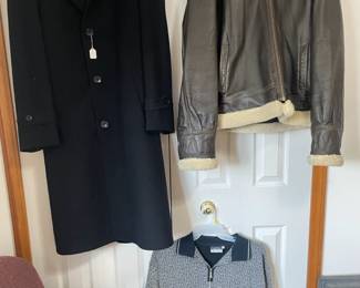 Men's Clothing (Size L-XL) with brands such as: Carhartt, Corvette, Wilson's Leather, London Fog, Pronto Uomo, JJ Cochran, Hajo, Mondo, Breidhor, San Marco, Harley Davidson, Members Only, Structure Collection, Walls, LL Bean, Rocky Leather Hides, Benmans, Mirage Classics, Moosecreek, Ride Techs