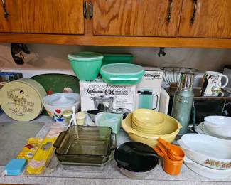 Vintage kitchen items