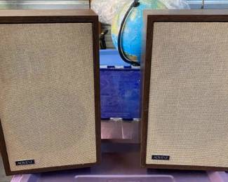 Vintage Advent 3 Bookshelf Speakers
