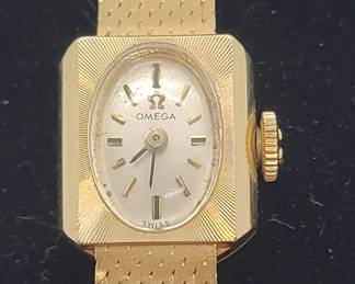 Vintage 14k Omega Watch Back Is Engraved