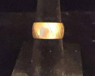 14K Gold Ring X Pattern