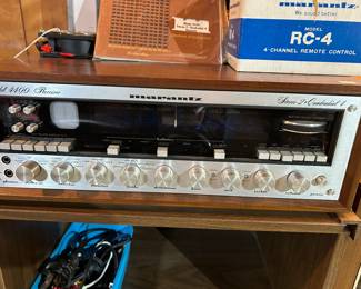 MARANTZ MODEL 4400 STEREO 2 + QUADRADIAL 4 RECEIVER