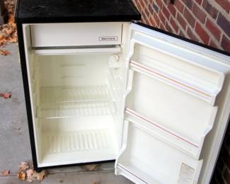 Compact Refrigerator