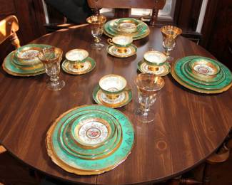 Kitchen Table with 1 Leaf and 4 Chairs, 96 pcs. Le Mieux China