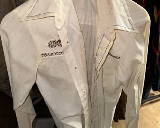 WESTREN SHIRTS AND MORE 