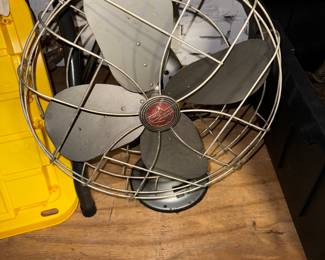 VINTAGE FAN 