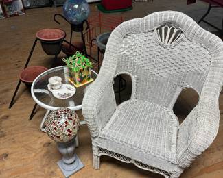 WICKER CHAIR AND MORE 