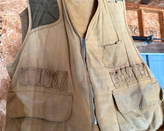 Duck hunting vest