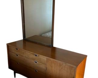 Mainline By Hooker Mid Century Walnut Dresser With Mirror