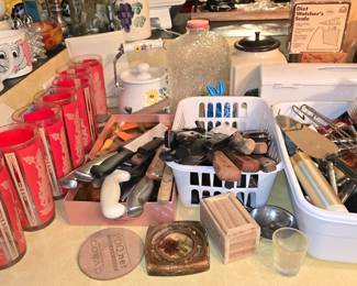 Kitchen Knives - Vintage Glass Set - Utensils