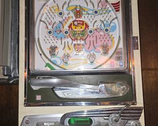 Sanyo Bussan Pinwheel Pachinko Machine Japanese