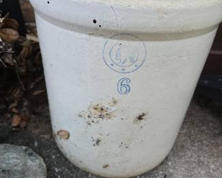 6 Gallon Crock