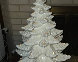 Vintage Ceremic Christmas Tree