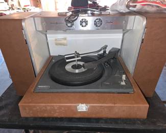 General Electric Turn Table