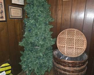 Christmas Tree - Large Wicker Baskets