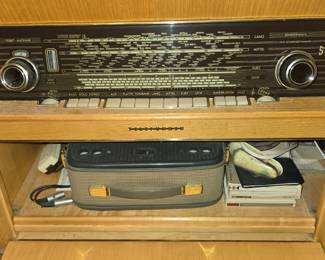 Stereo System inside Console