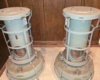 Vintage Very Cool Aladdin Blue Flame Kersosene Heaters