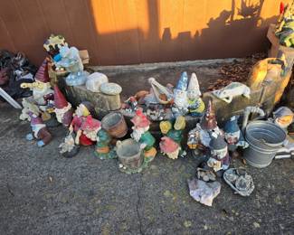 Gnome - Yard Decor