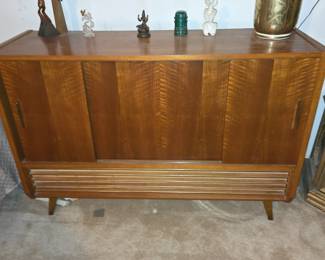 Really Cool Midcentury Stereo Console