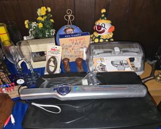 UV Lamp - Clown Bank - Paper Schredder