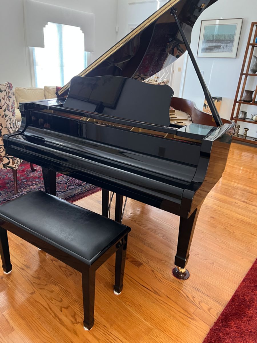 Flawless 5 foot Yamaha