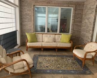 Outstanding bamboo style furniture with fabulous chenille fabric cushions…I’m a huge fan of this set. You won’t find another is nice as this!