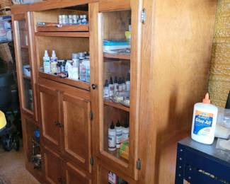 CRAFT CABINET