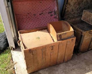 ANTIQUE TRUNKS