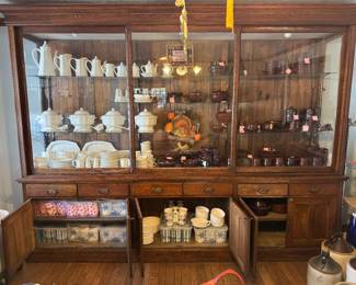 Extensive collection of Pfalzgraff dinner ware ready for your Thanksgiving Dinner. Large collection of Marcrest dinnerware with many additional pieces.