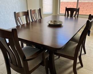 Amish Dining Table with 6 chairs