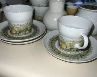 Noritake Younger Image Teacups and Creamer