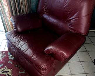 Lovely Ruby Red Recliner in Excellent Condition