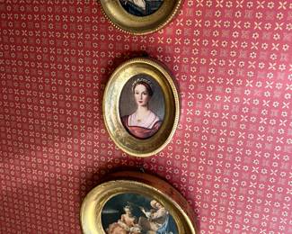 Vintage Mini Pictures in Gilt Frames