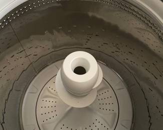 #90 - $240 - Amana washer 