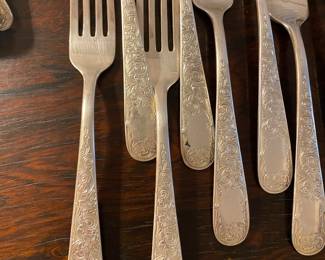 #92 - Sterling silver set Kirk & Sons Old Maryland Engraved (1936) 123 pieces total. $3,075.00