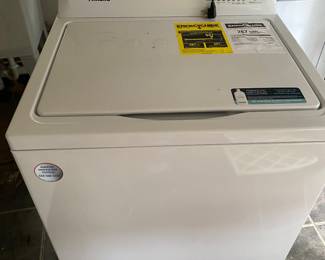 #90 - $240 - Amana washer 