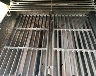 #89 - $200 - Weber spirit grill 