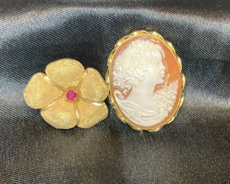 18k Detail Italian Cameo And 14k Floral Pin