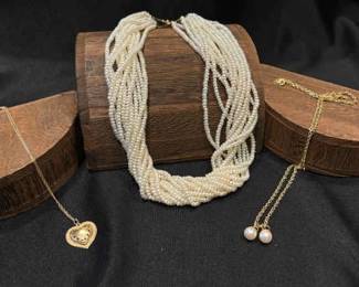 Pearl Choker And 18K Pearl Pendant Necklace 10K Heart Necklace