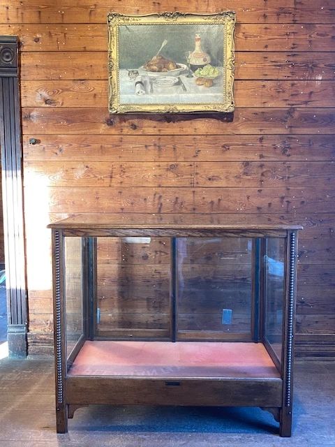 Elevate your shop with this stunning vintage oak display case.  The don't make them like they use to!