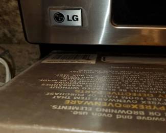 LG Electric stove