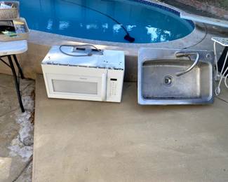 Frigidaire microwave & Stainless steel sink