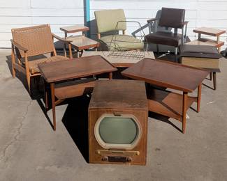 MCM tables and chairs