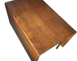 Antique Walnut Gateleg Drop Leaf Table