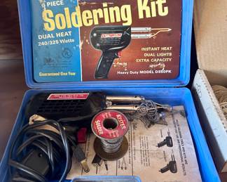 Soldering kit