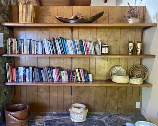 Books and shelf decor items